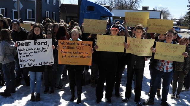 MV high school students protest government cuts