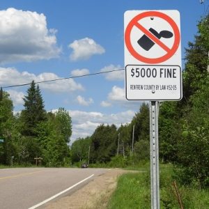 anti-littering-signage