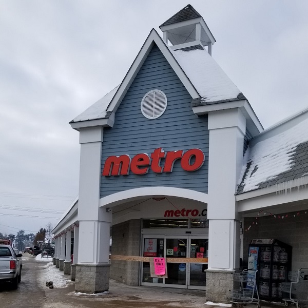 barrys-bay-metro-winter